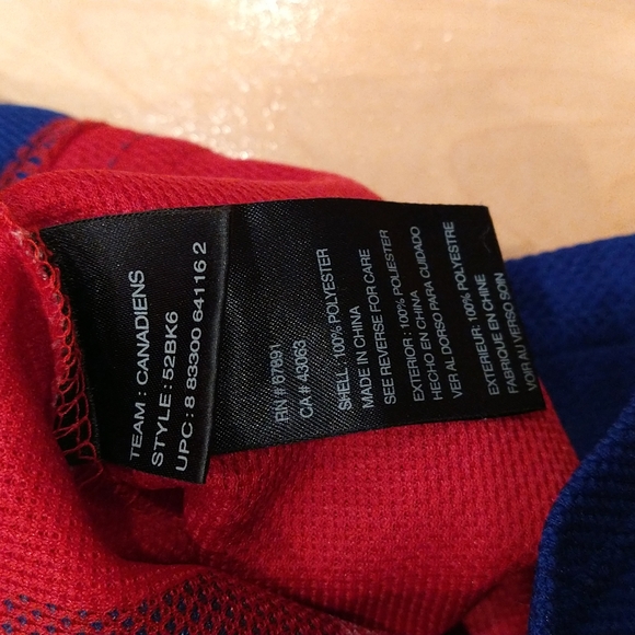 *loaned out* 3/20$ 12m Montreal Canadian Habs NHL jersey not perfect - Picture 3 of 7